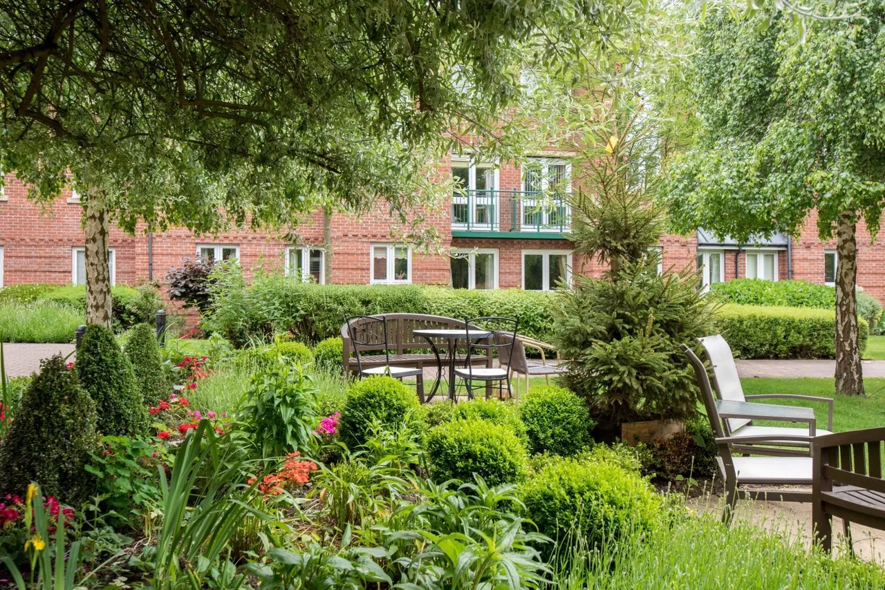 Georgian Court, Spalding, PE11, photo 13