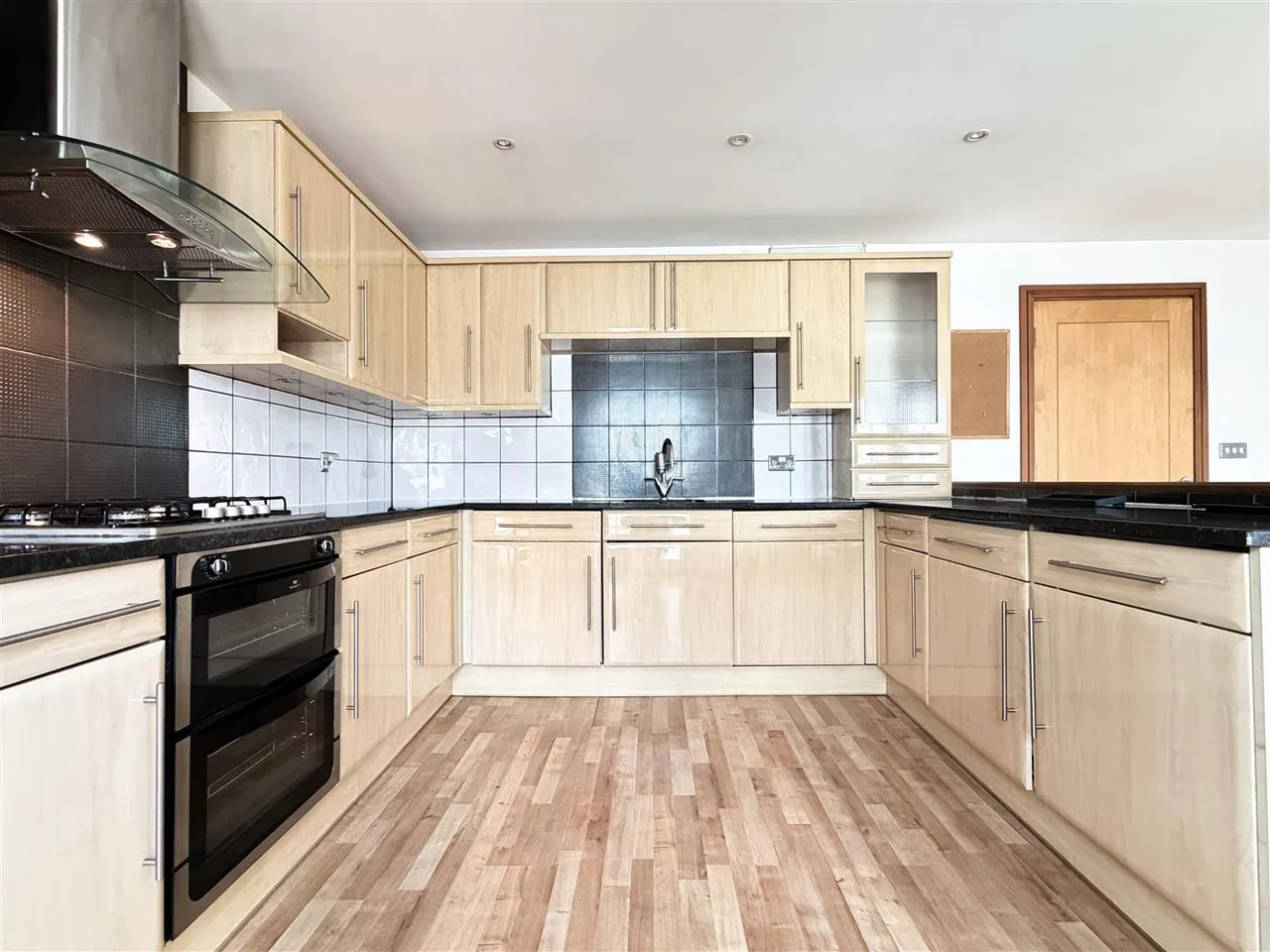 Belvedere, Eastbourne, BN23 5NJ, photo 6