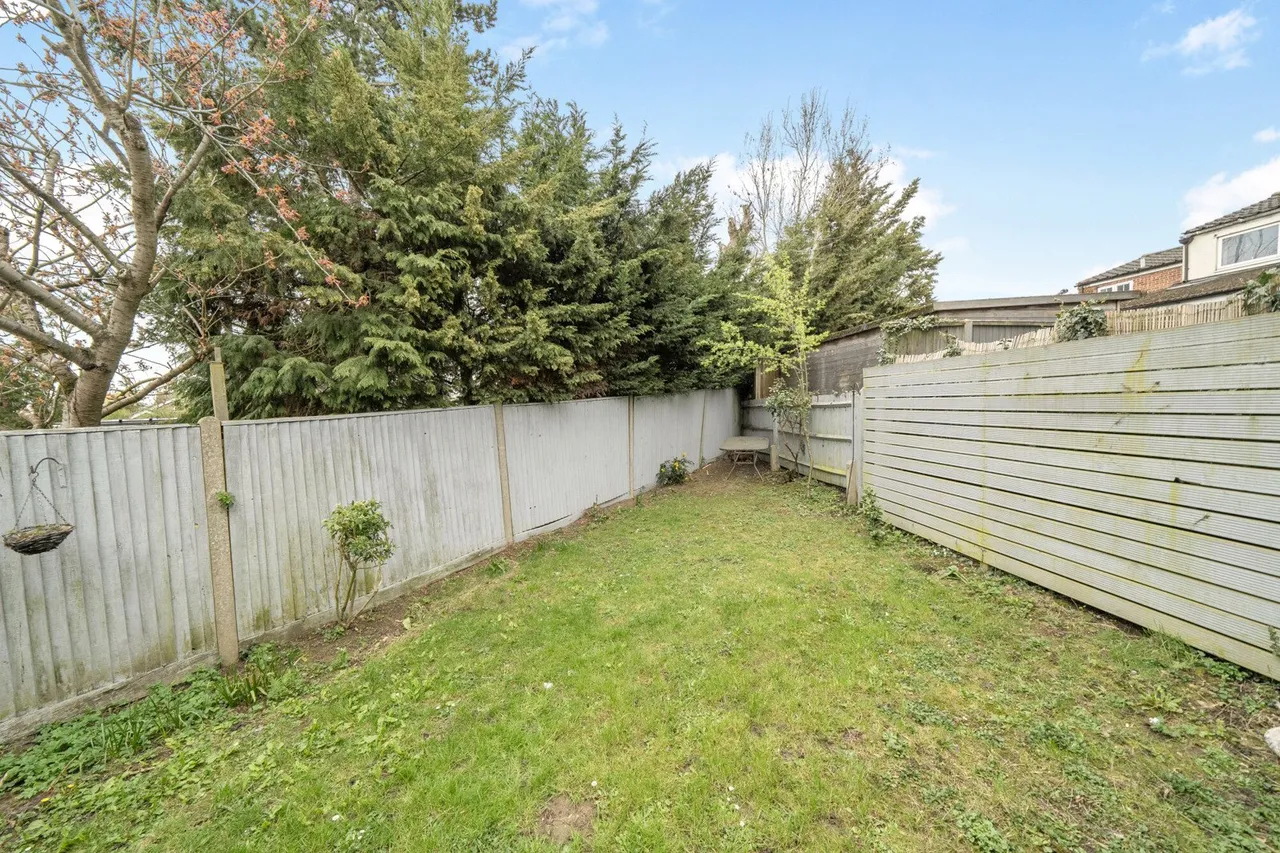 Swakeleys Road, Ickenham Fees Apply, UB10, photo 12