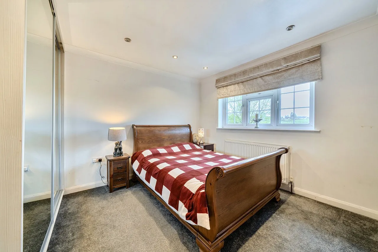 Swakeleys Road, Ickenham Fees Apply, UB10, photo 18