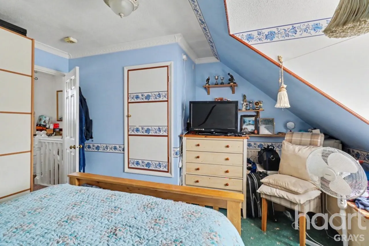 College Road, Grays, RM17, photo 13