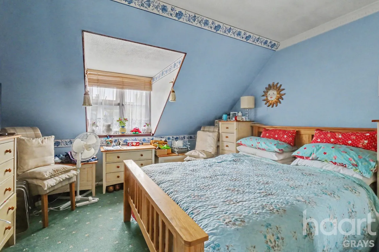 College Road, Grays, RM17, photo 5