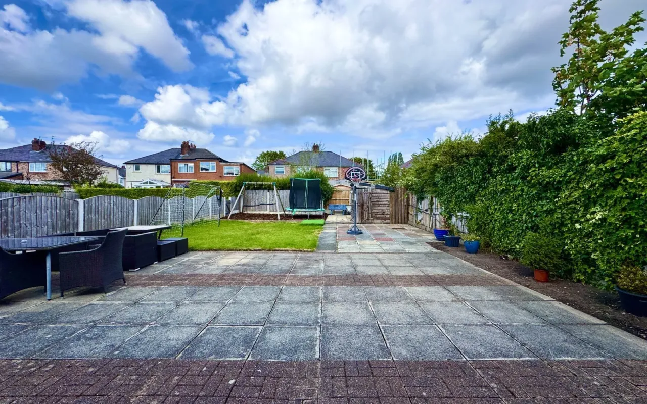 Kiln Lane, St Helens, photo 24