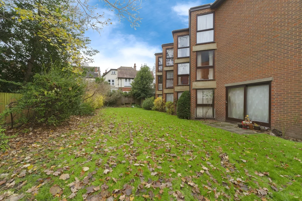 Dale Road, PURLEY, Surrey, CR8, photo 2