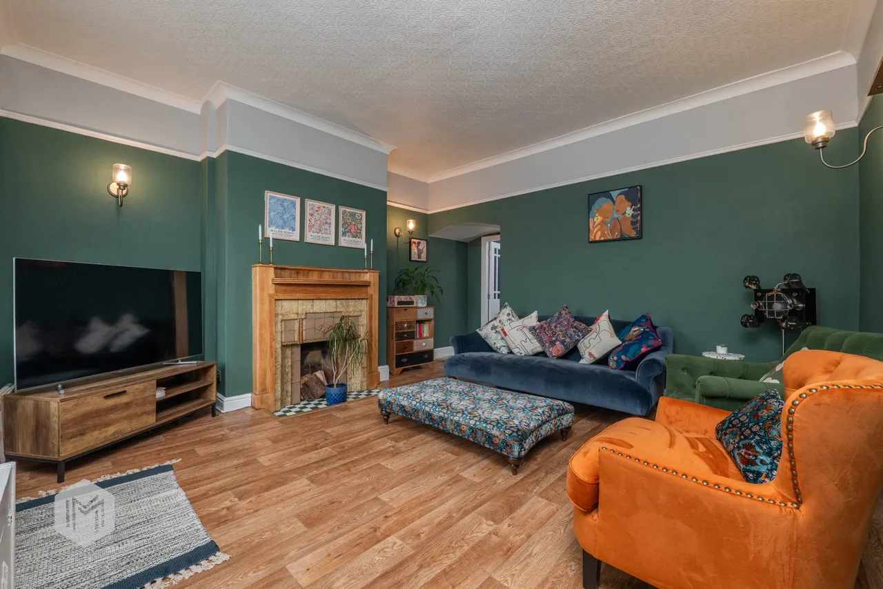 Bolton Road, Hawkshaw, Bury, BL8 4JN, photo 2