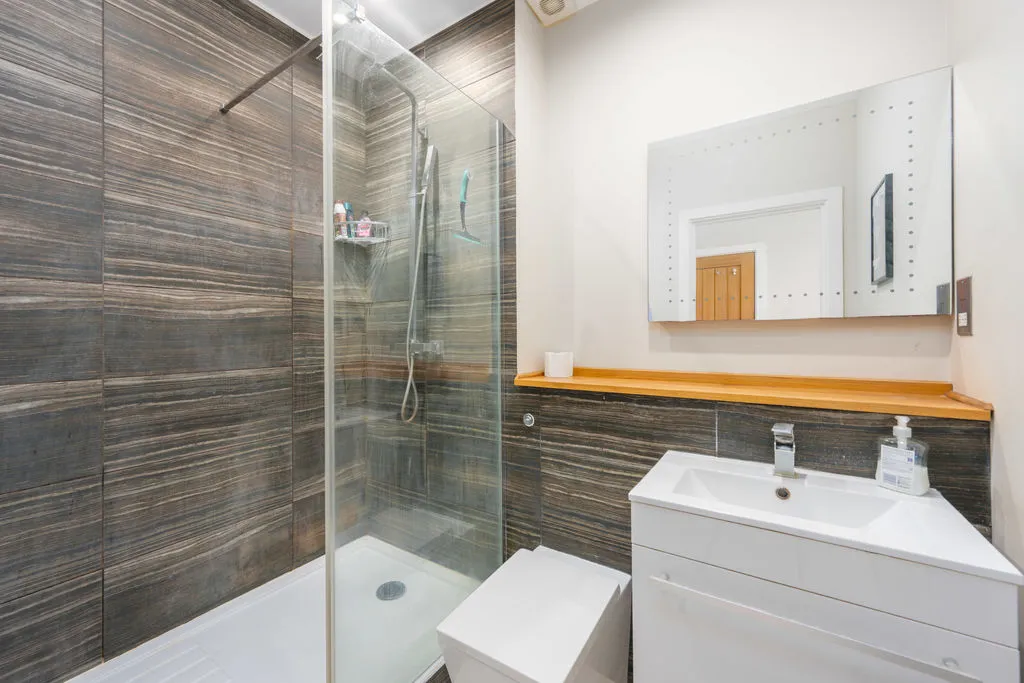 Furlong Road, Bourne End, SL8, photo 7