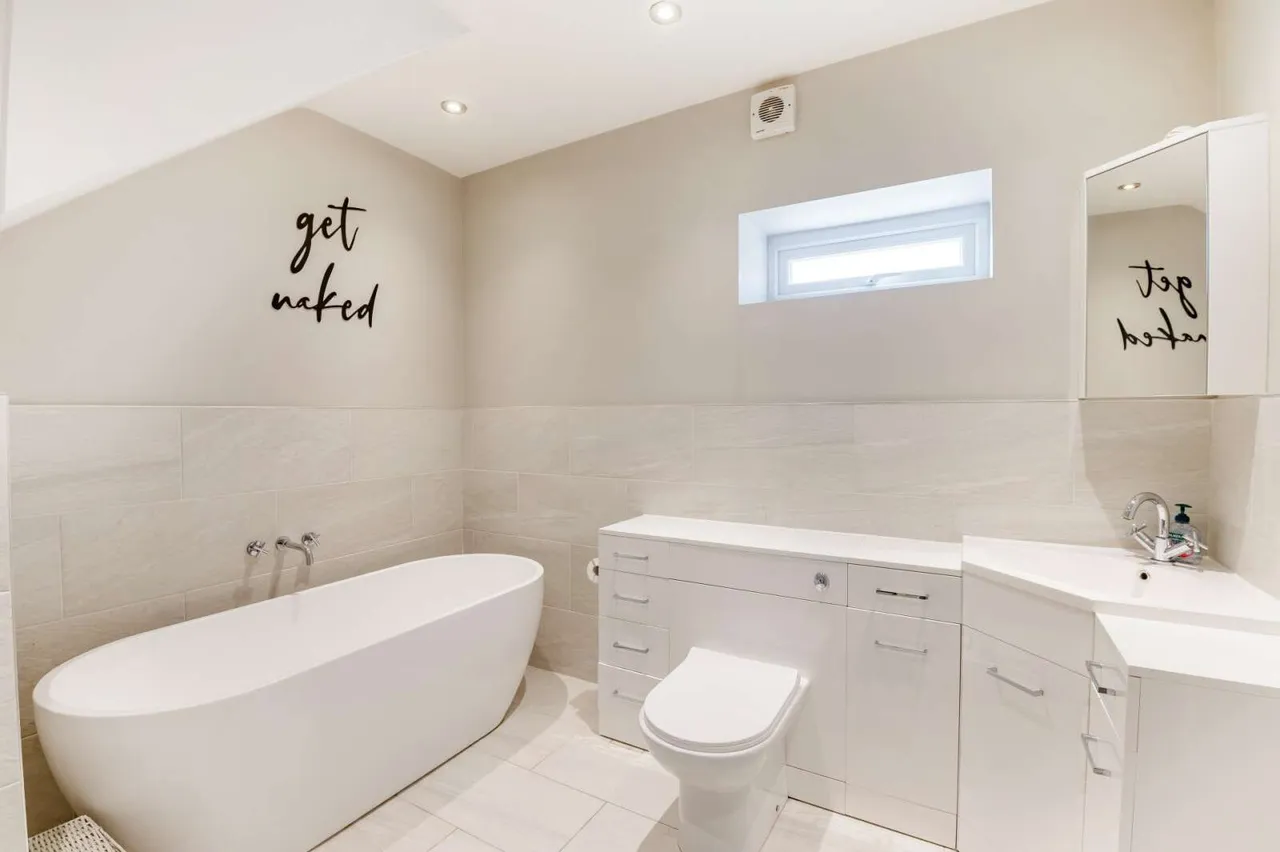 Elvington Lane, Grimston, York, North Yorkshire, YO19 5LD, photo 8