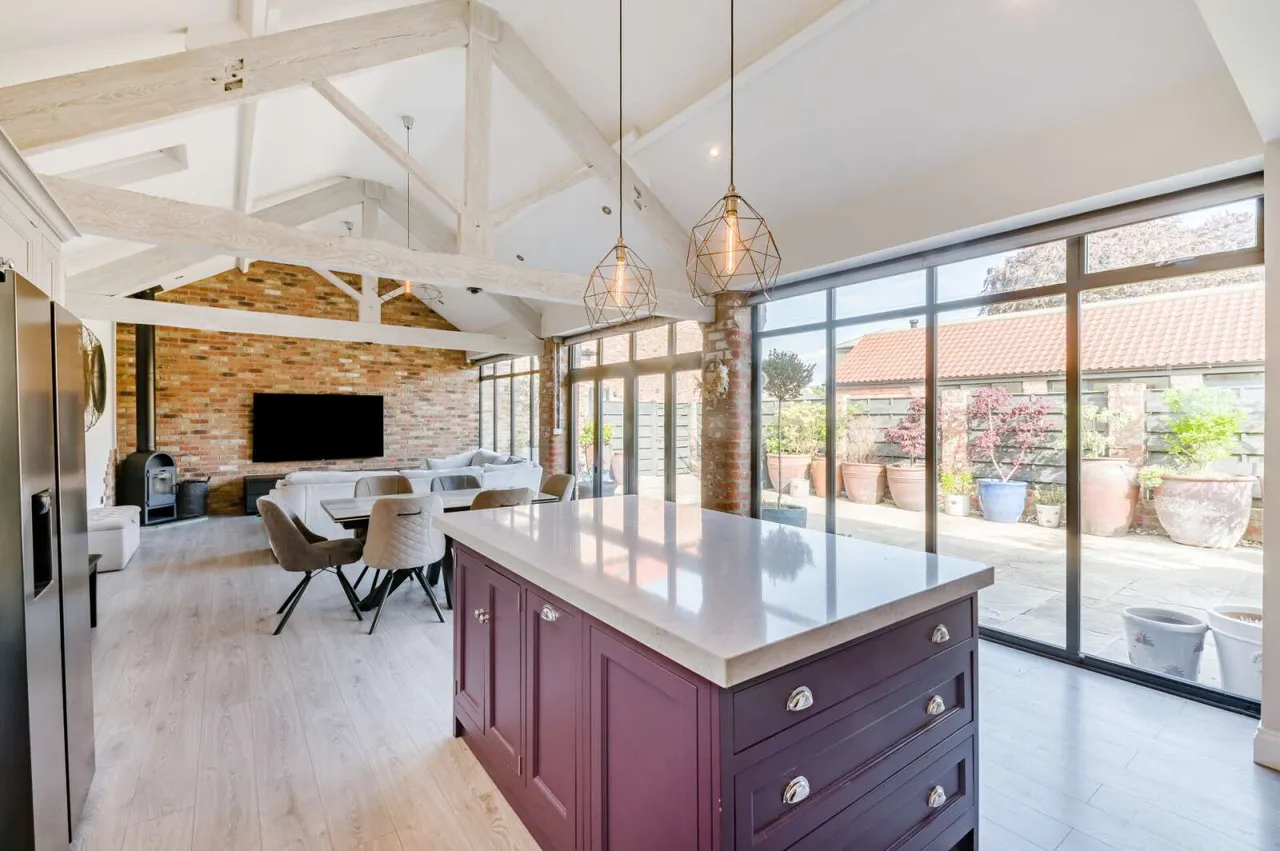 4 bed house for sale — Elvington Lane, Grimston, York, North Yorkshire, YO19 5LD