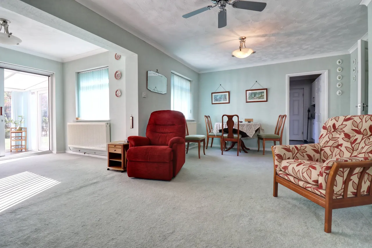 Wheatley Close, Sawbridgeworth, CM21, photo 3