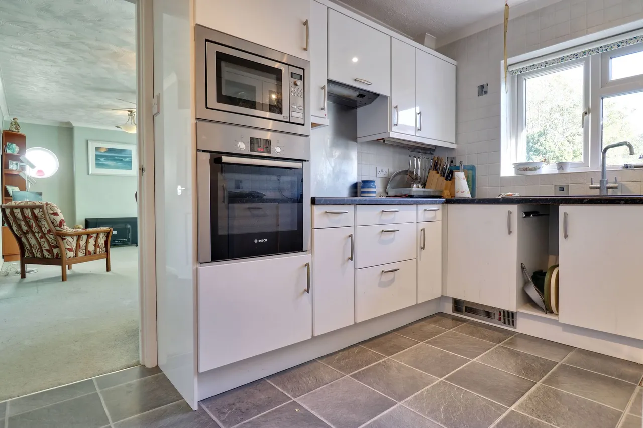 Wheatley Close, Sawbridgeworth, CM21, photo 4