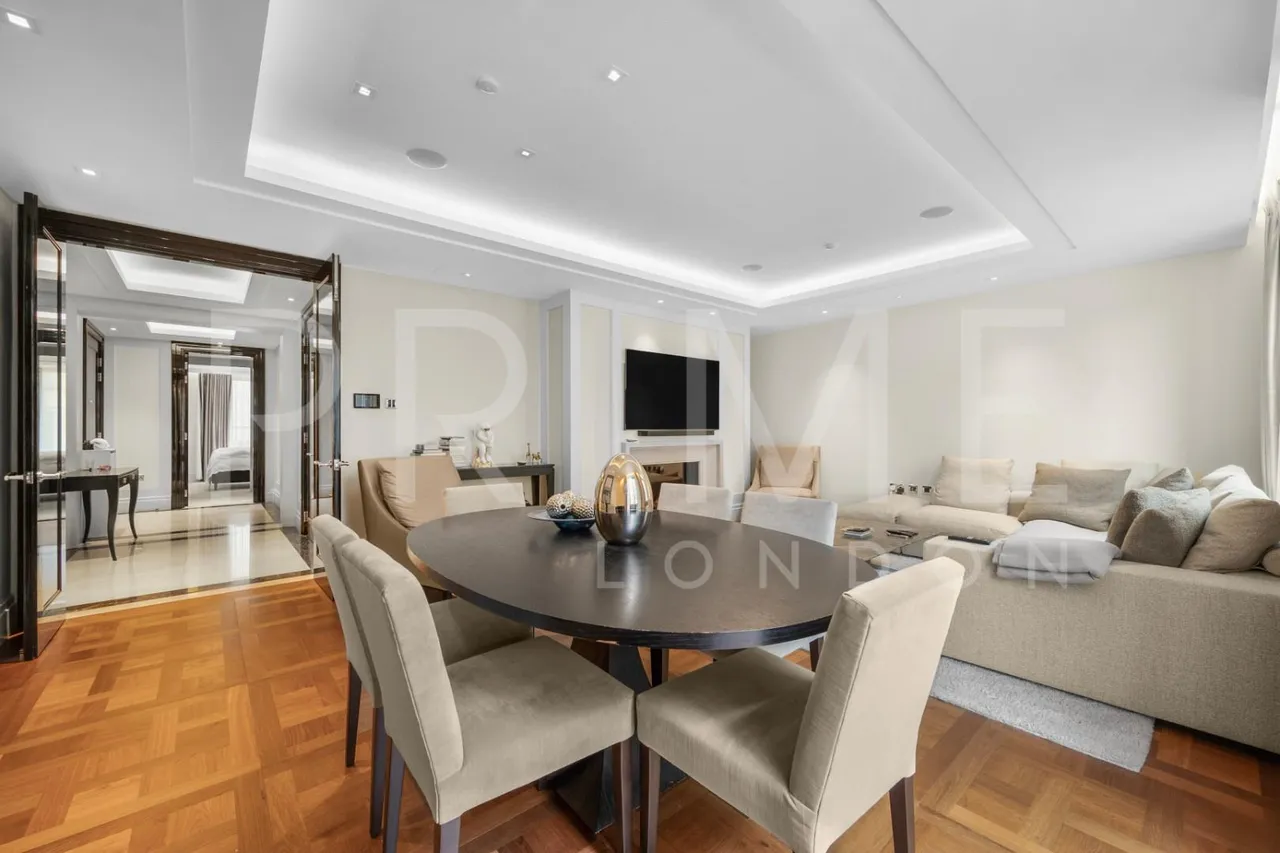 2 bed flat for sale, One Ebury Square, Belgravia, SW1W