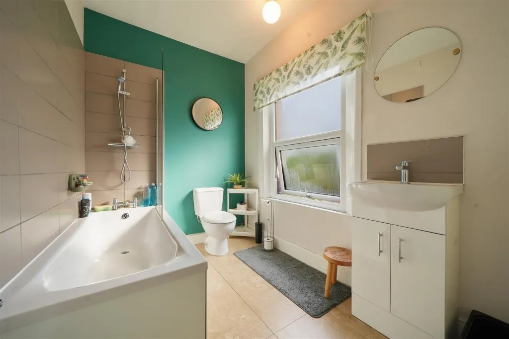 Bosville Street, Penistone, photo 12