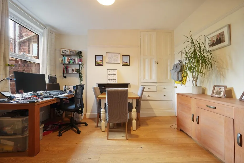 Bosville Street, Penistone, photo 6
