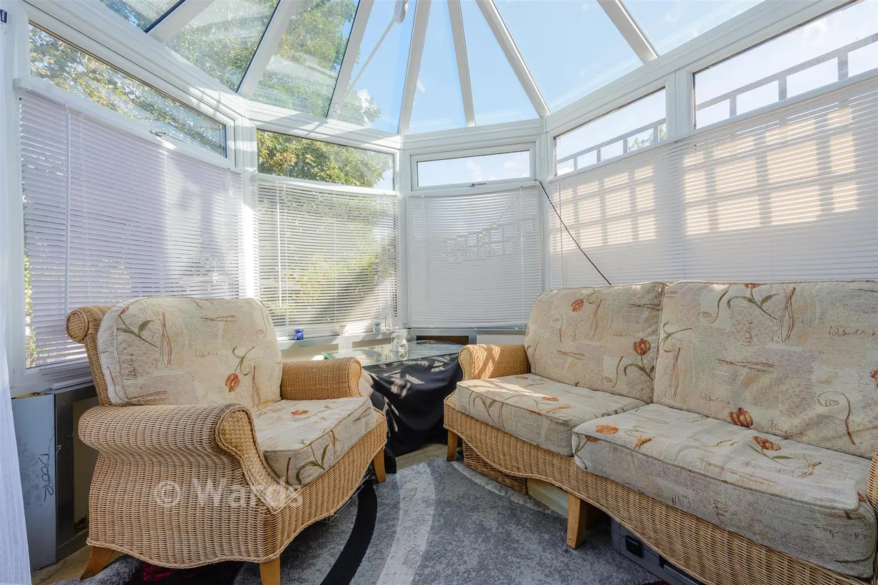 Coniston Close, Erith, DA8, photo 5