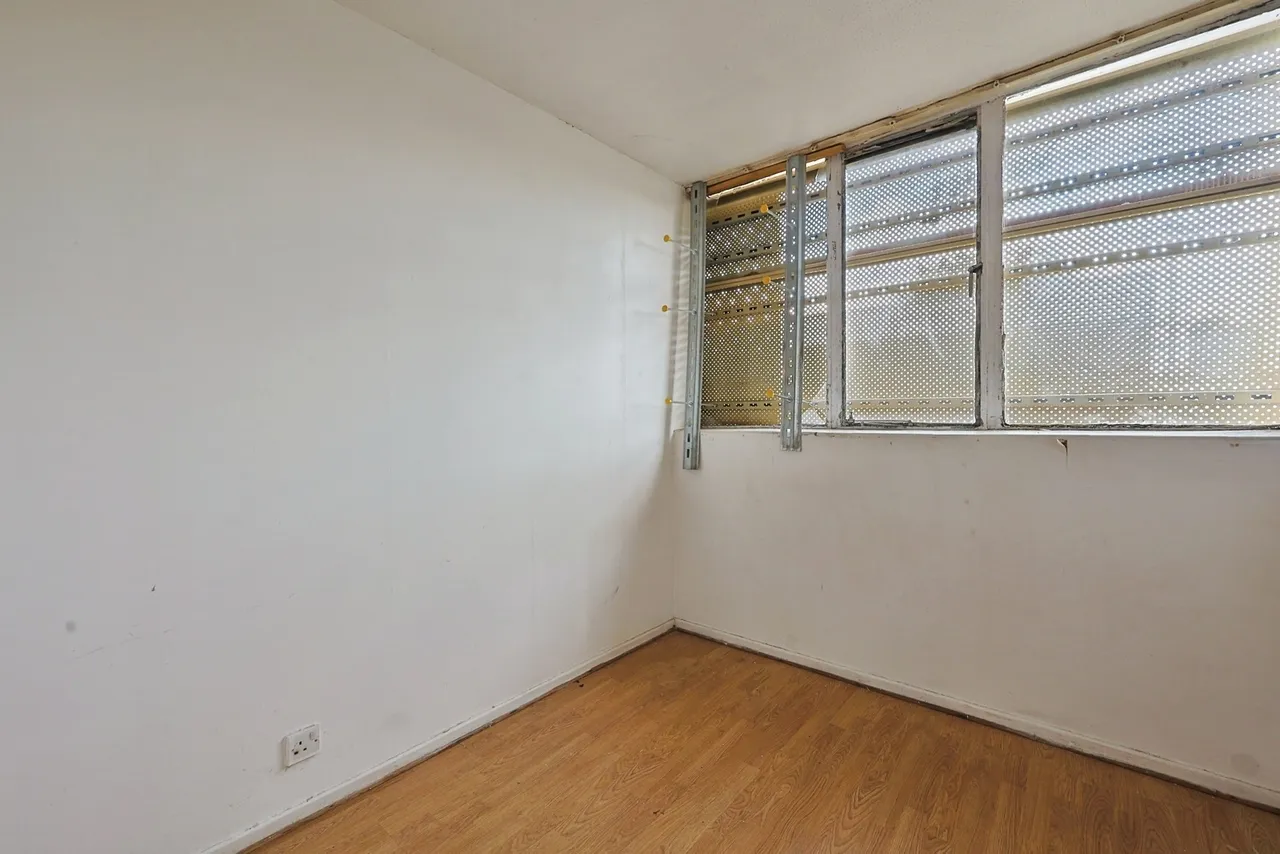 Meadow Road, London, SW8, photo 12