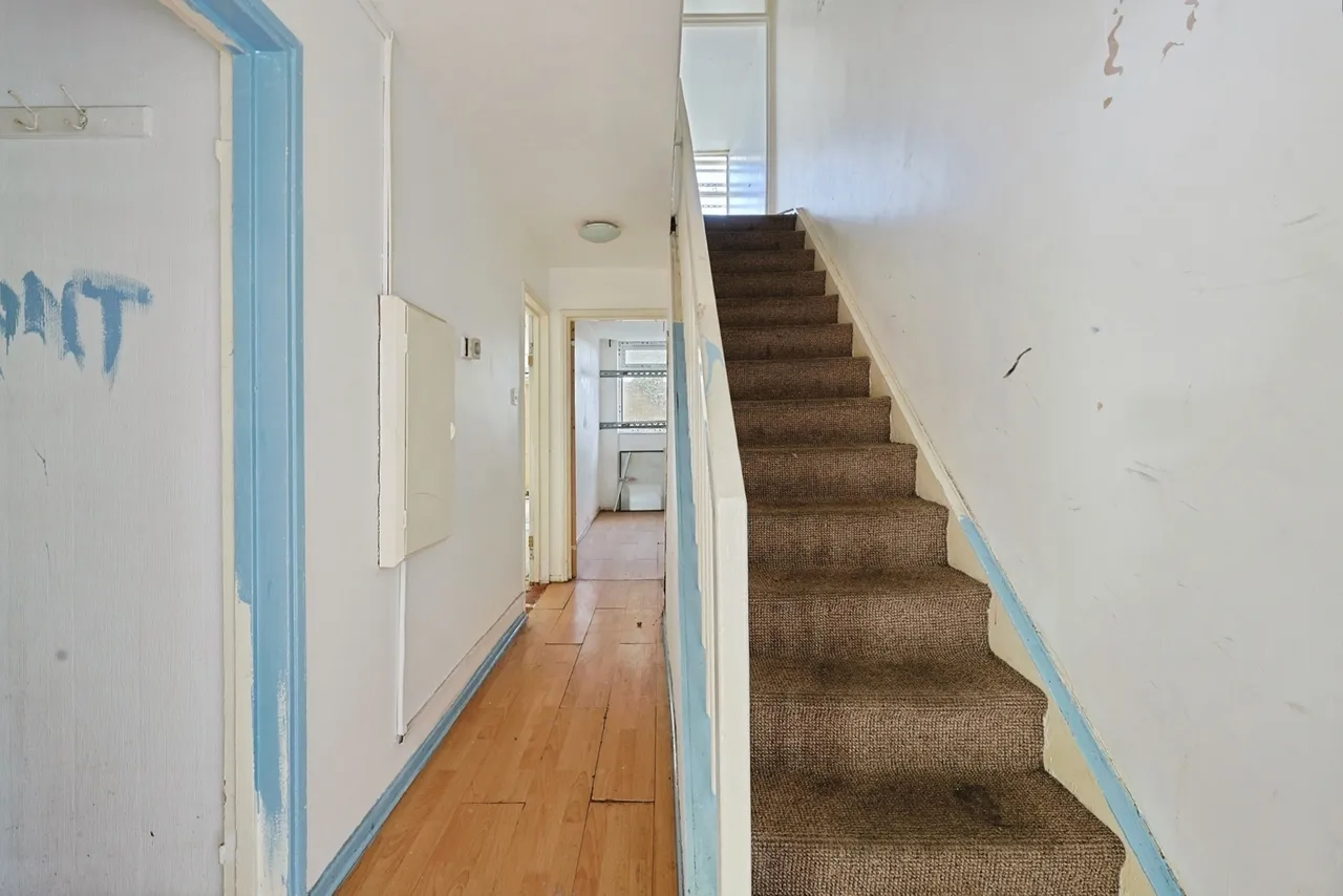 Meadow Road, London, SW8, photo 4
