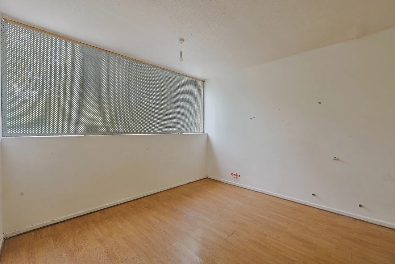 Meadow Road, London, SW8, photo 15