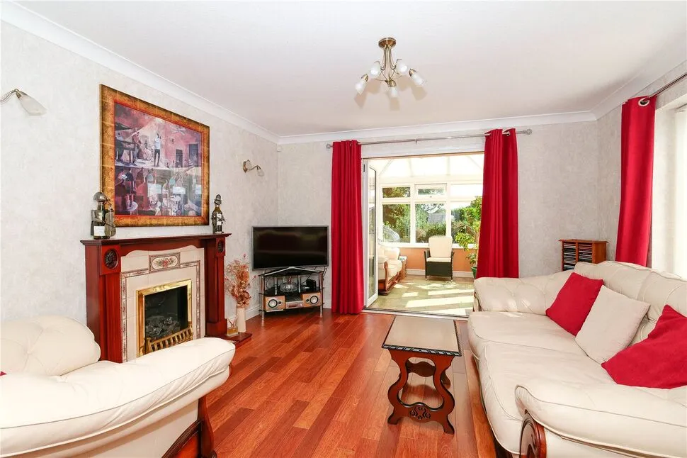 Glen Rise, Baildon, West Yorkshire, BD17, photo 3