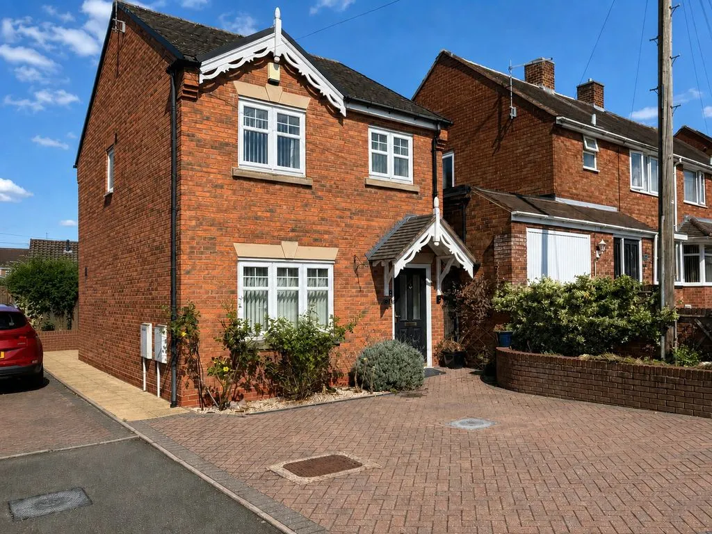 3 bed house for sale, Off Conway Road, Cannock, WS11