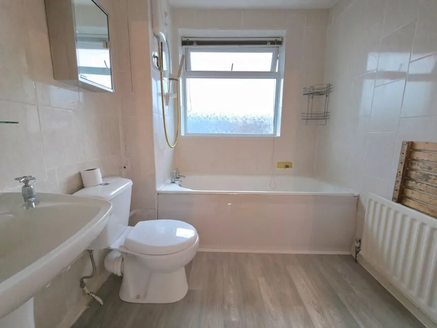 Willow Close, Bedworth, Warwickshire, CV12, photo 11