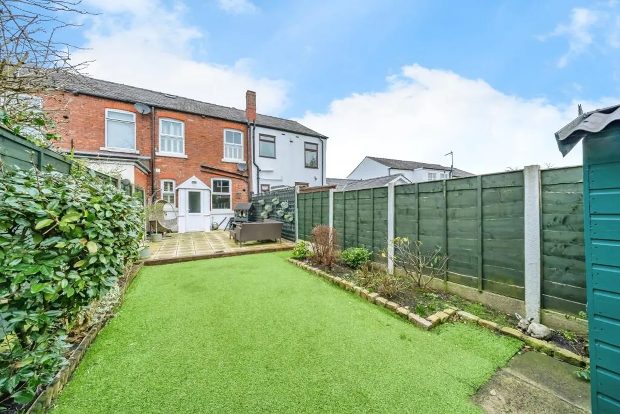 Wigshaw Lane, Culcheth, Warrington, Warrington, WA3 4LX, photo 18