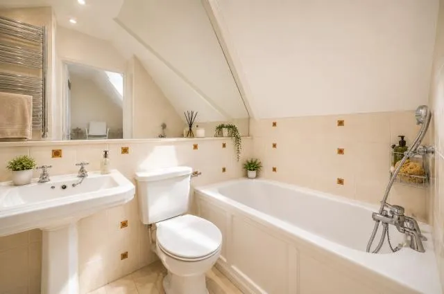 Daleham Gardens, London, NW3, photo 5