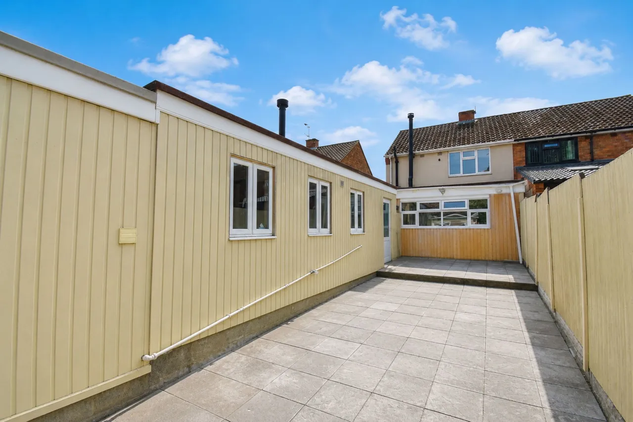 Larch Road, Kingswinford, DY6, photo 24