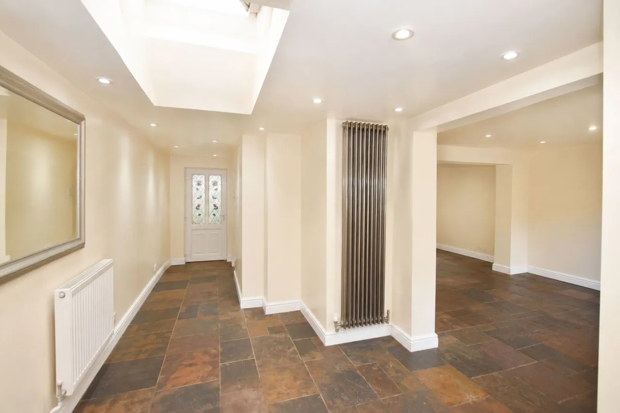 Larch Road, Kingswinford, DY6, photo 11
