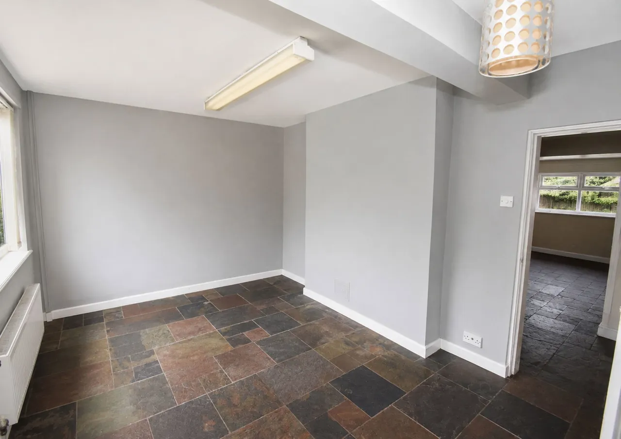 Larch Road, Kingswinford, DY6, photo 6