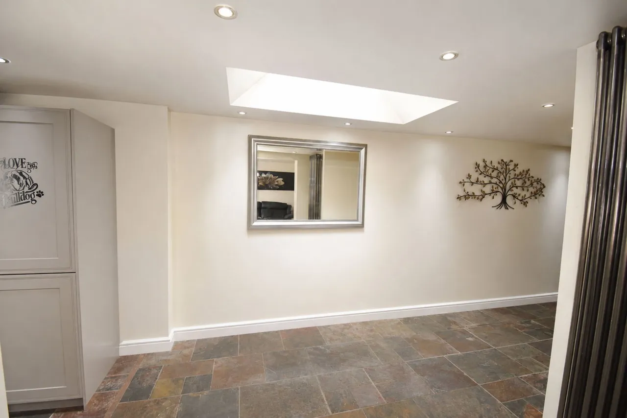 Larch Road, Kingswinford, DY6, photo 12