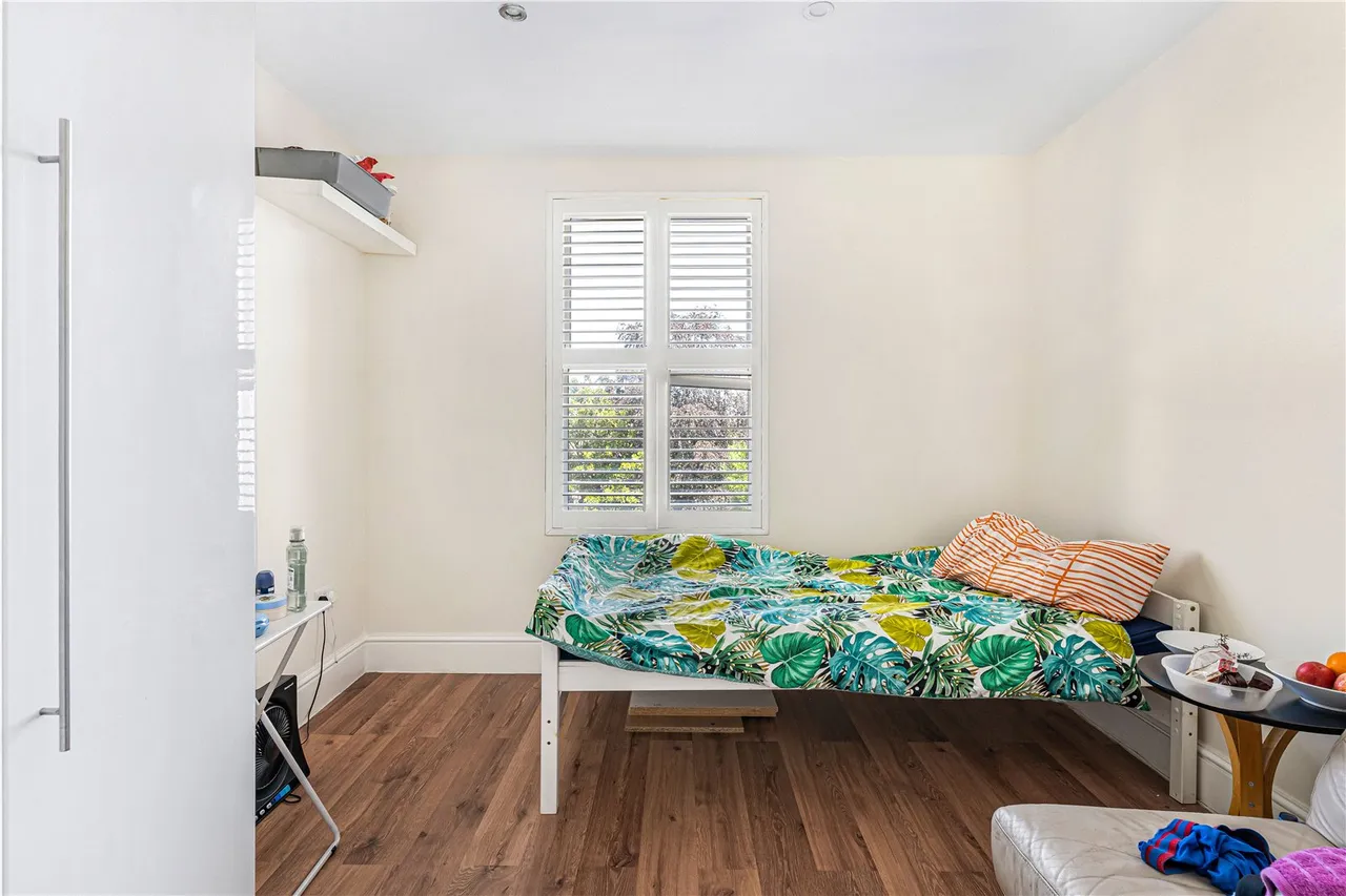 Disraeli Road, London, SW15, photo 18