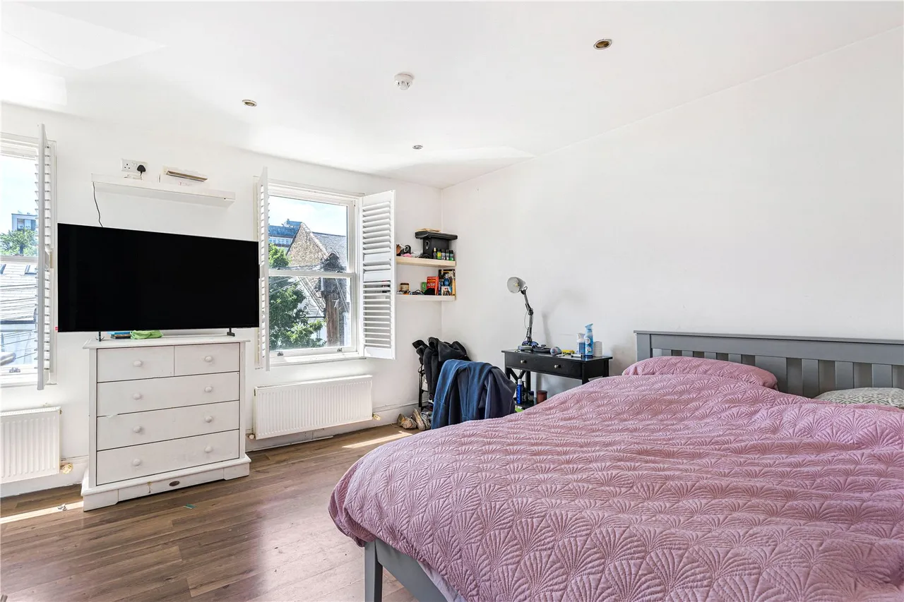 Disraeli Road, London, SW15, photo 4