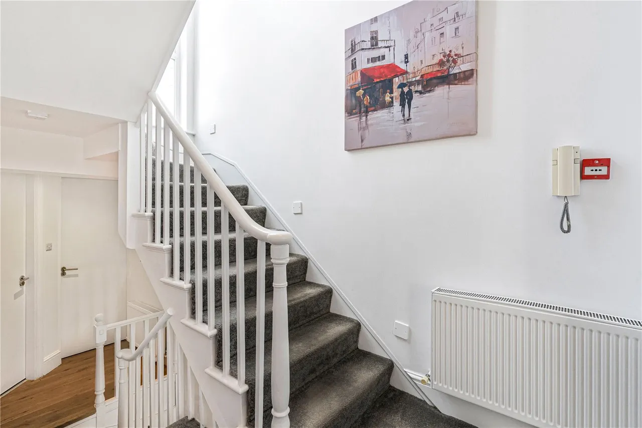 Disraeli Road, London, SW15, photo 14