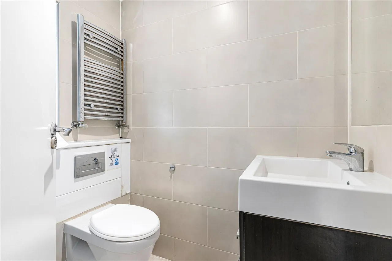 Disraeli Road, London, SW15, photo 10
