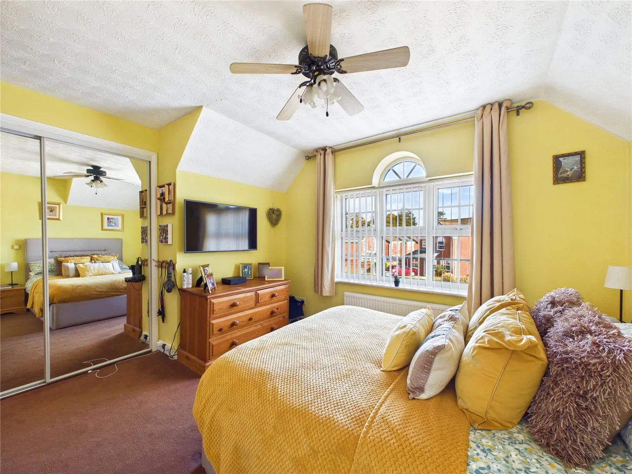 Foxglove Crescent, Purdis Farm, IP3, photo 5