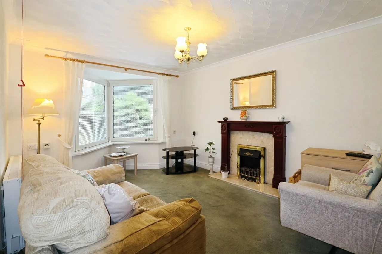 Stanwell Road, Penarth, CF64, photo 2