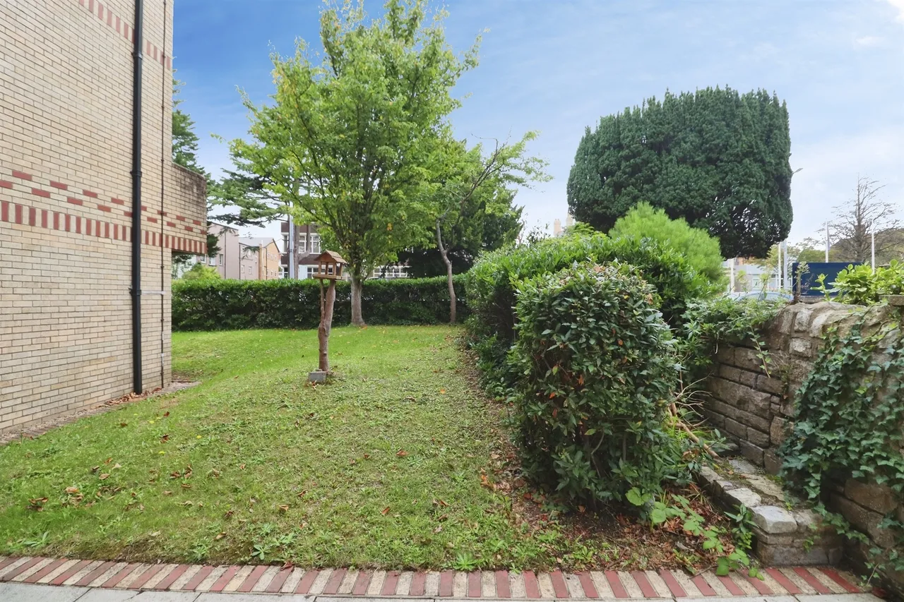 Stanwell Road, Penarth, CF64, photo 7