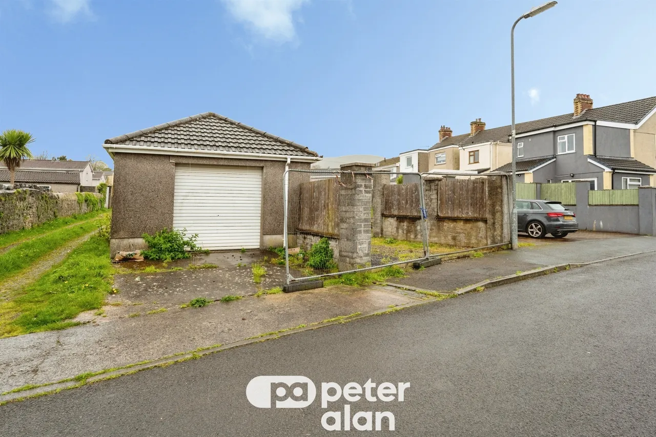Talbot Road, Neath, SA10, photo 6