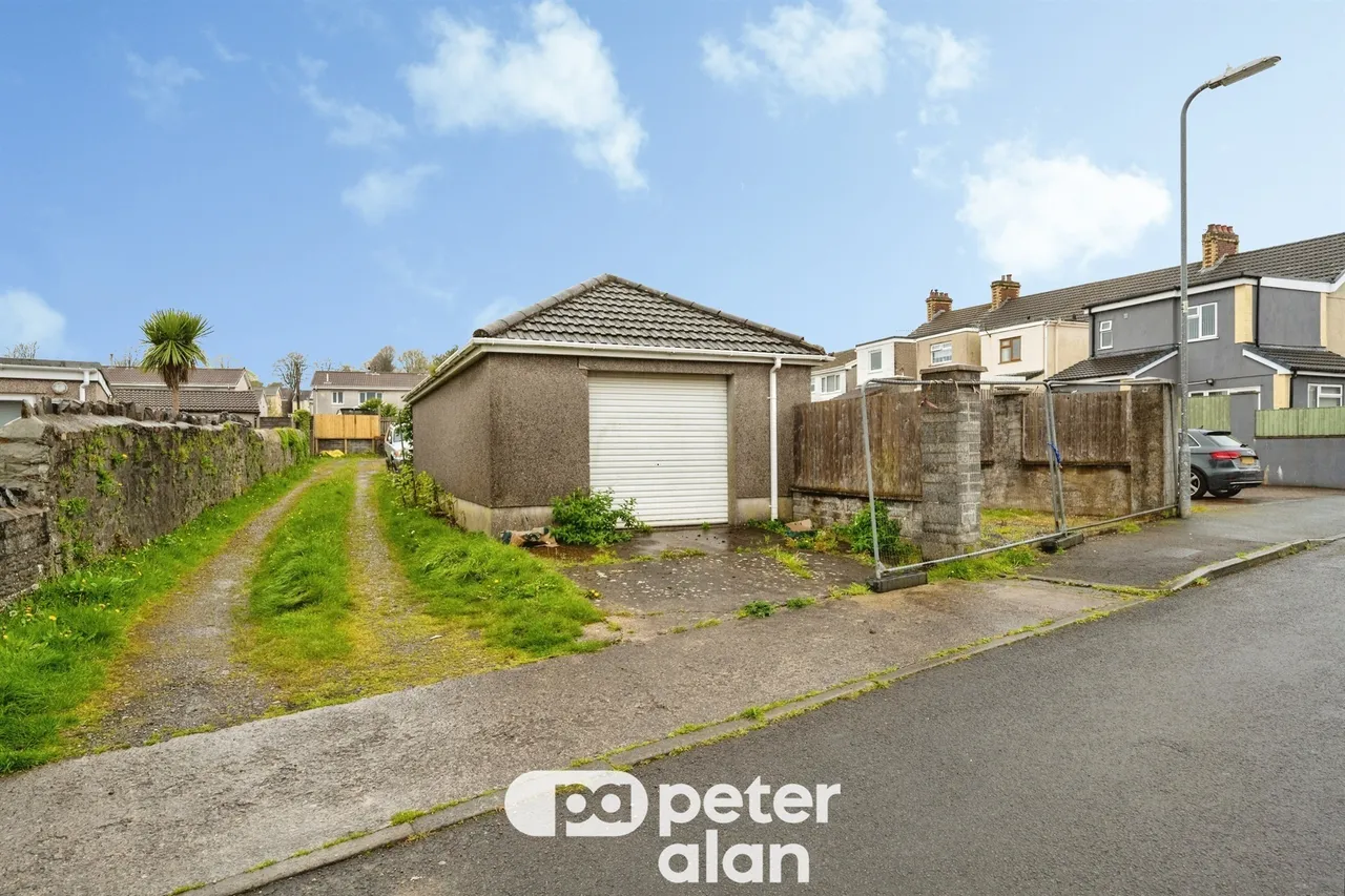 Talbot Road, Neath, SA10, photo 4