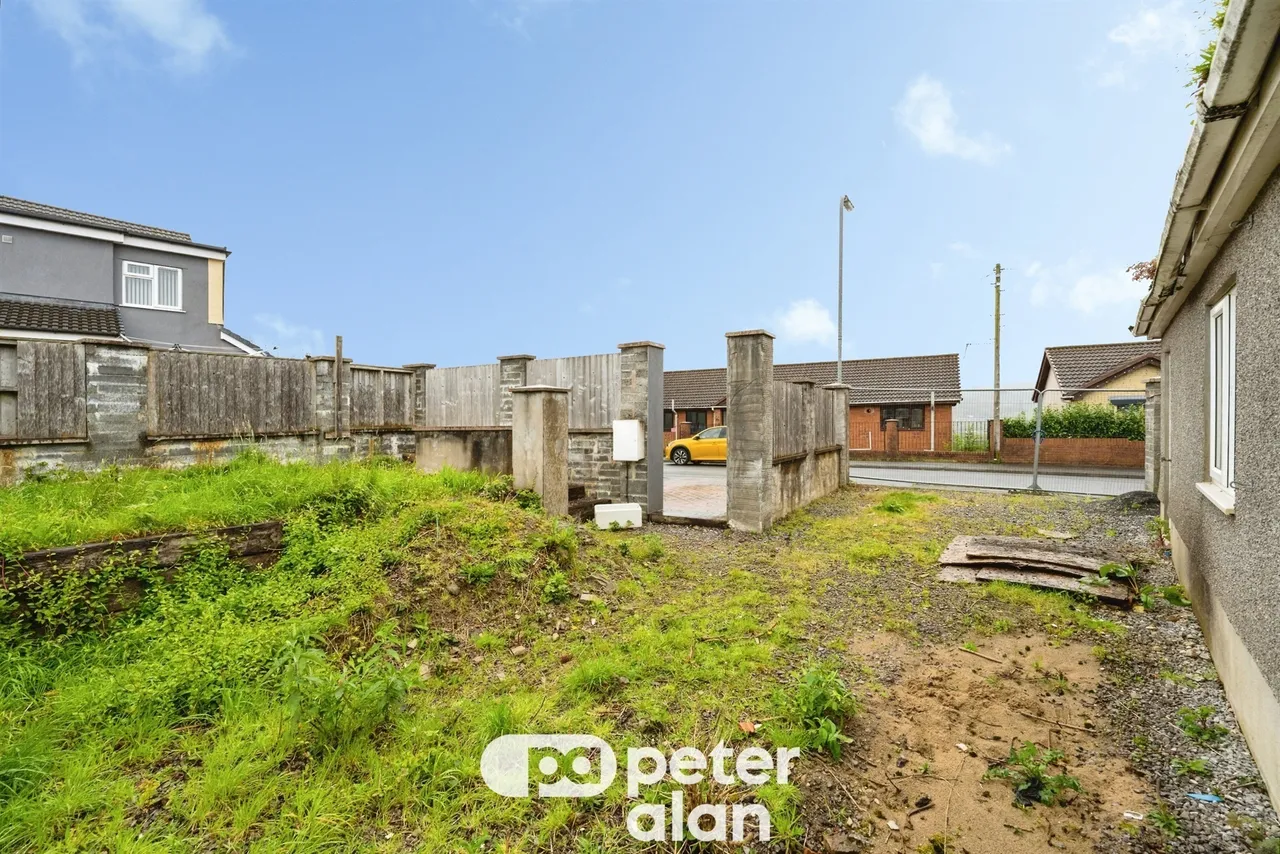 house for sale, Talbot Road, Neath, SA10