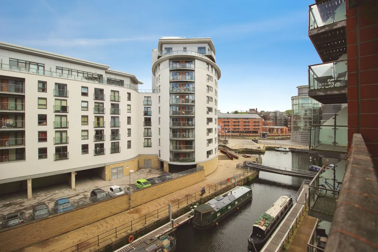 2 bed flat for sale — Chadwick Street, LEEDS, West Yorkshire, LS10