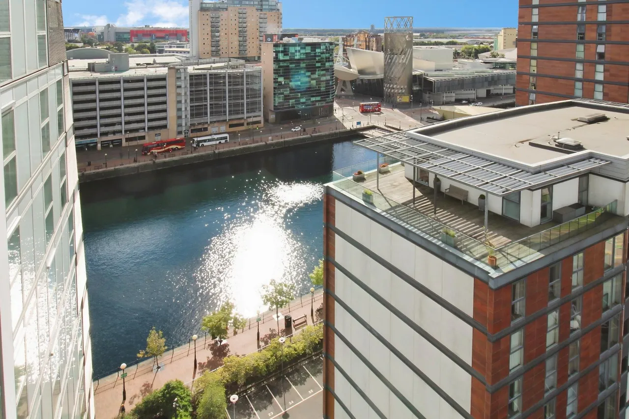 The Quays, Salford Quays, M50, photo 13