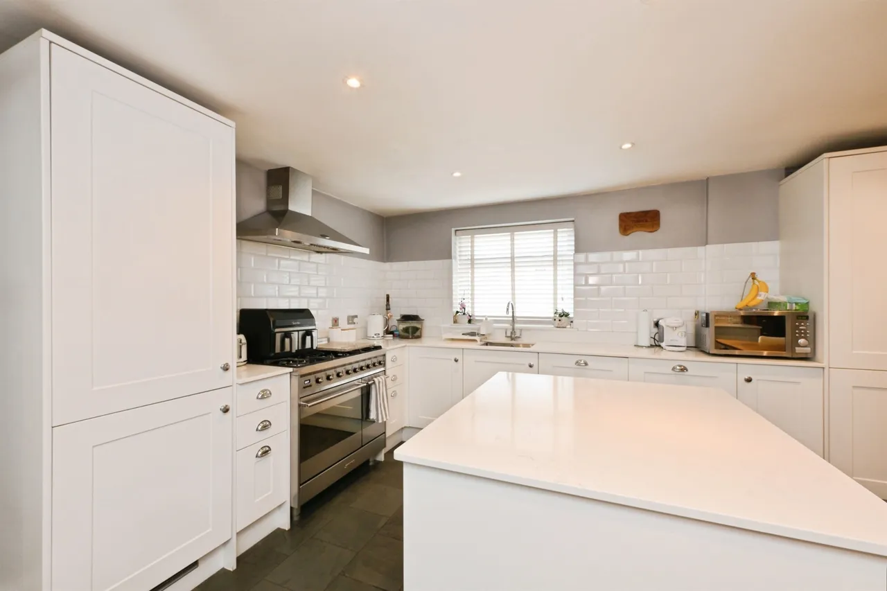 Whitley Road, Hoddesdon, photo 10