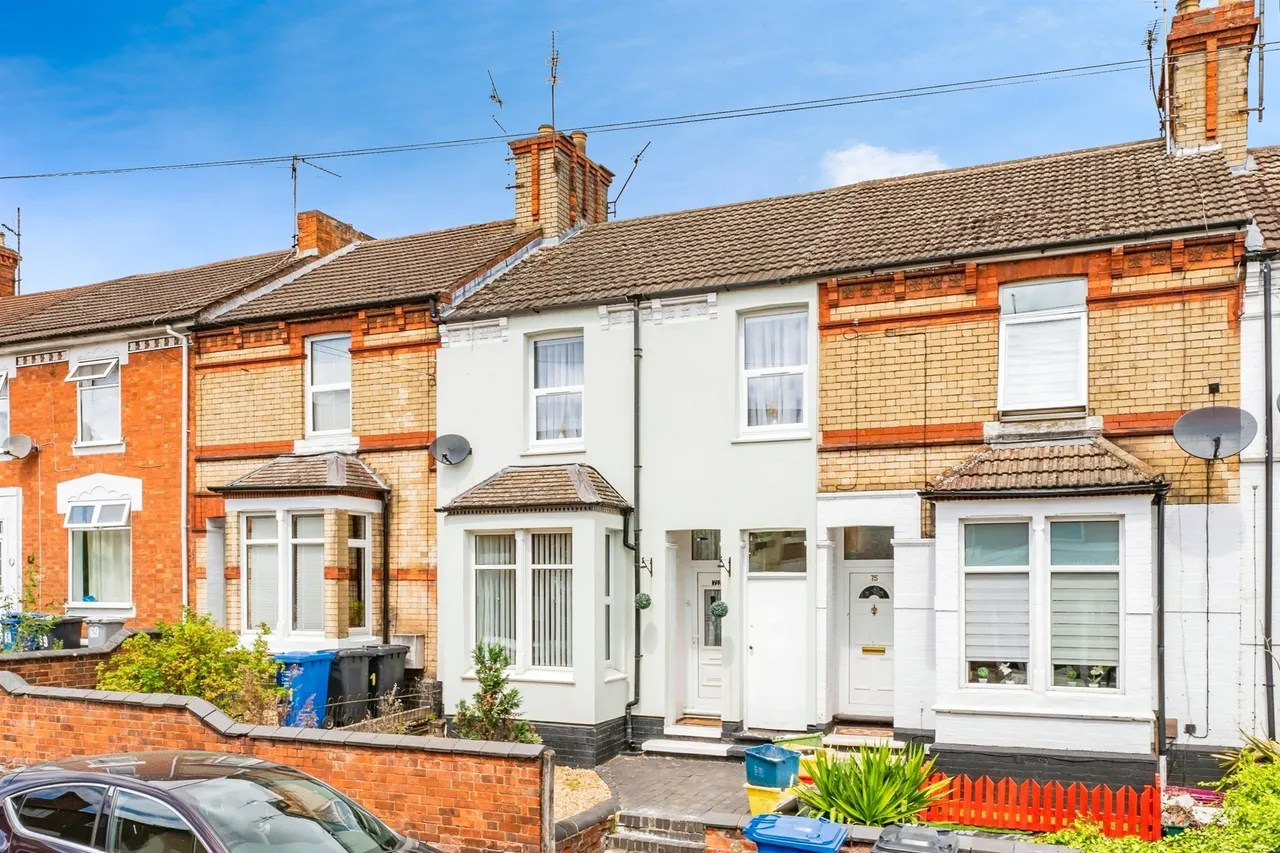 3 bed house for sale — Mill Road, KETTERING