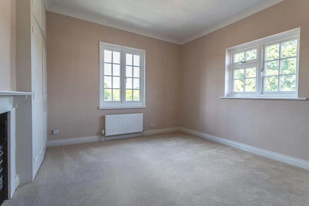 Cricket Green, Hartley Wintney, Hook, RG27 8PP, photo 10