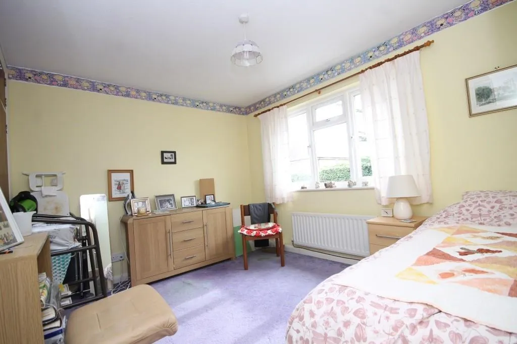 Ten Acres, Fetcham, KT22, photo 9