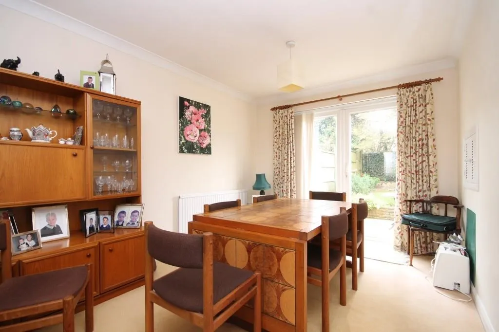 Ten Acres, Fetcham, KT22, photo 6