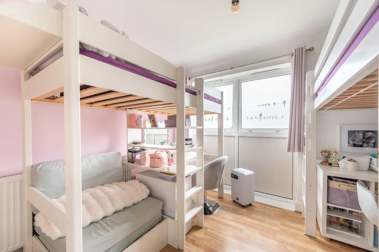London, NW10, photo 12