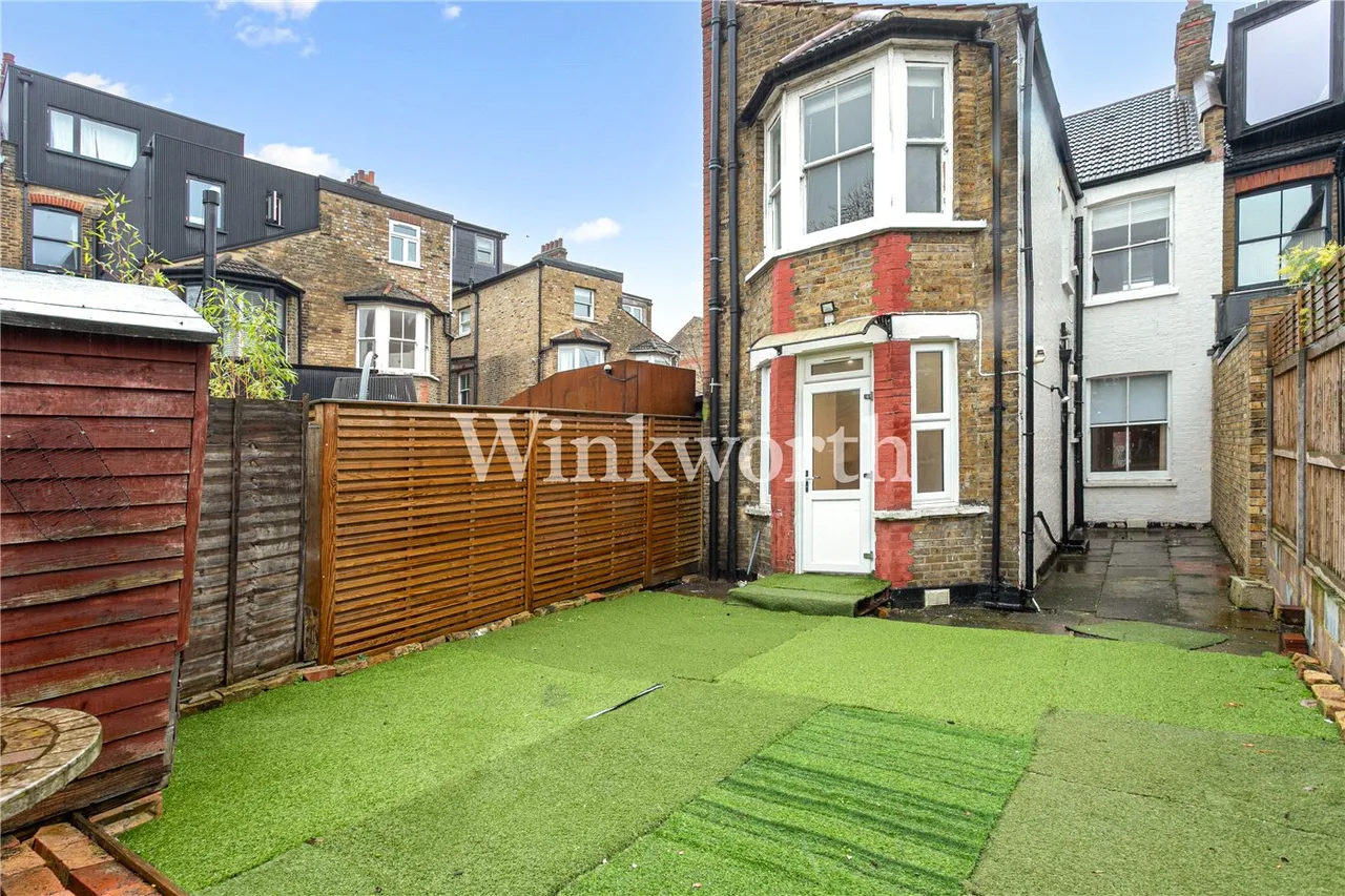 Kirkstall Avenue, London, N17, photo 9