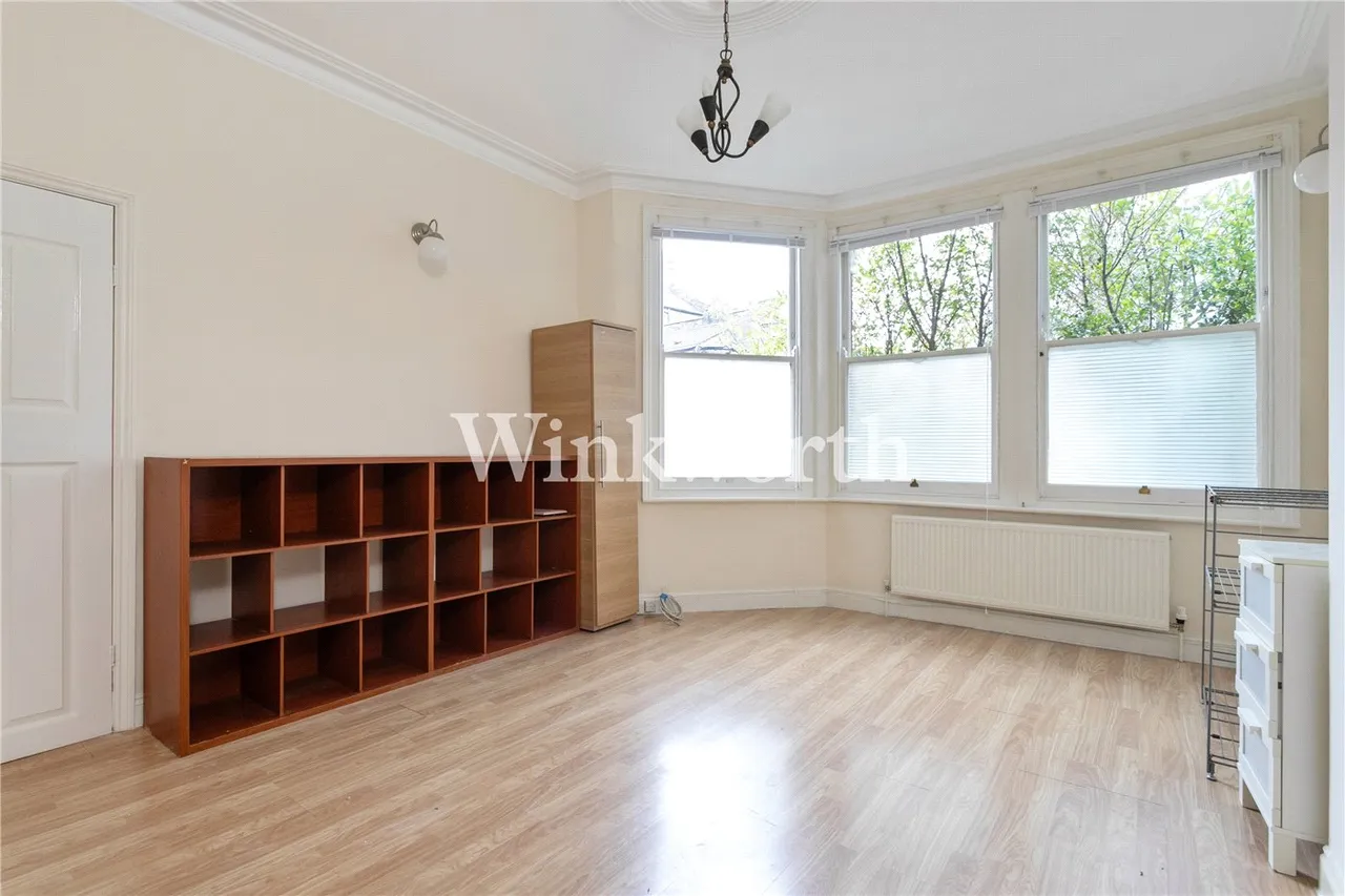 Kirkstall Avenue, London, N17, photo 4